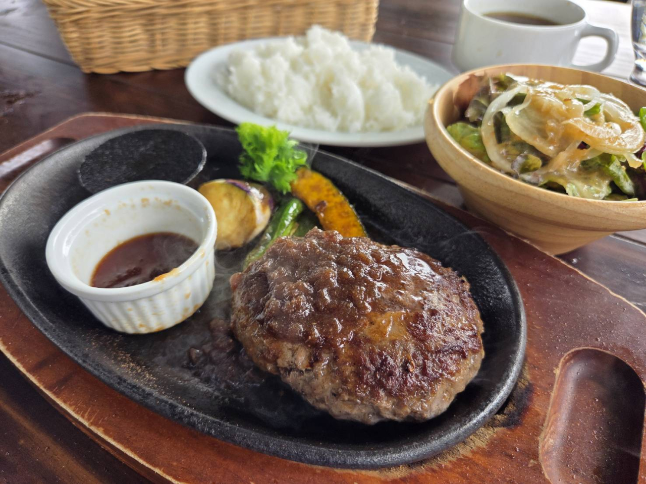 カフェテラス鷲野谷GLOBAR