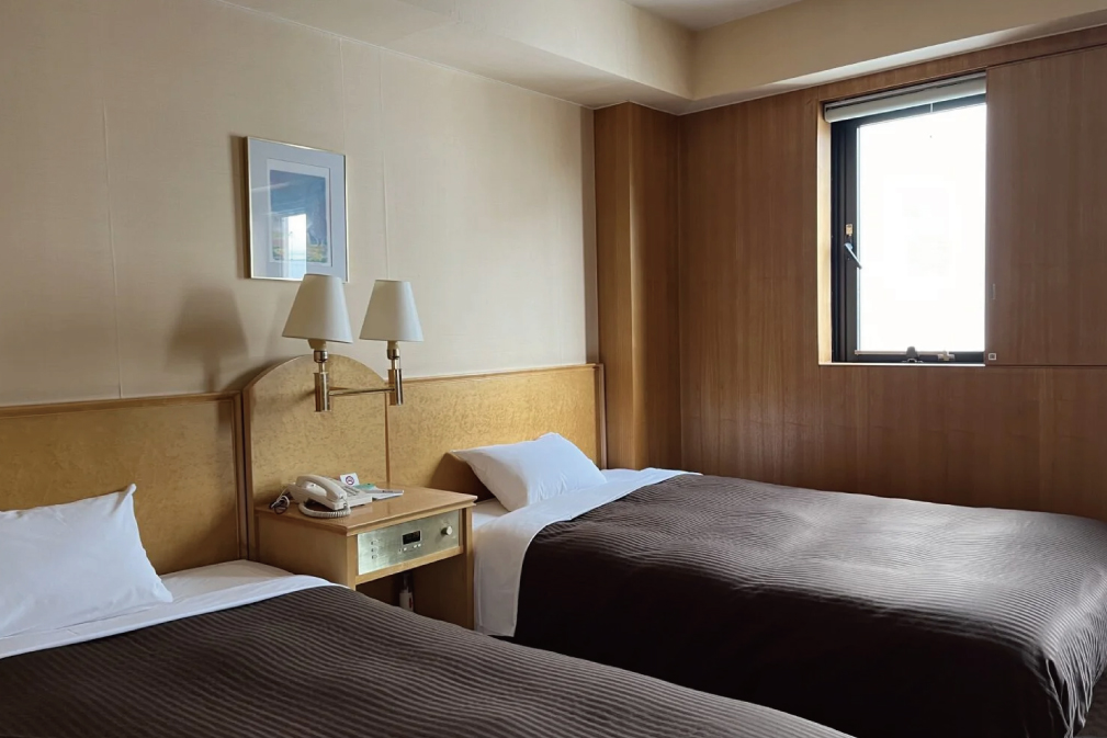 柏プラザホテル